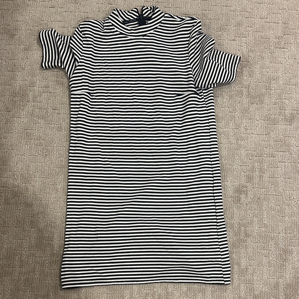Forever 21 Black and White Striped Mini Dress